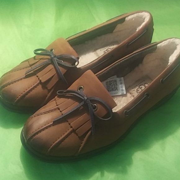 UGG AUSTRALIAN (Size 7.5) Women's - Picture 6 of 7